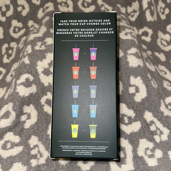 Starbucks Color-Changing Reusable Cold 🥶 Cups 5 cups (24oz with lids & straws) - Picture 10 of 11